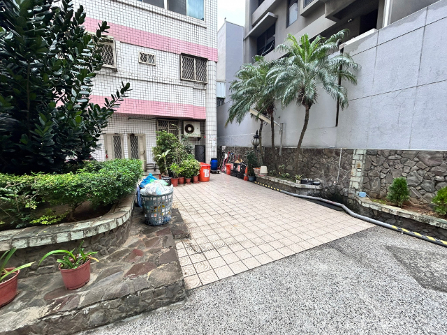 健康公園三房平車,台南市南區健康路二段