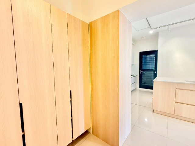 歸仁高鐵晶悅2+1房平車含管