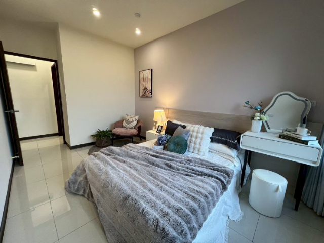 高鐵佳順大順兩房平車