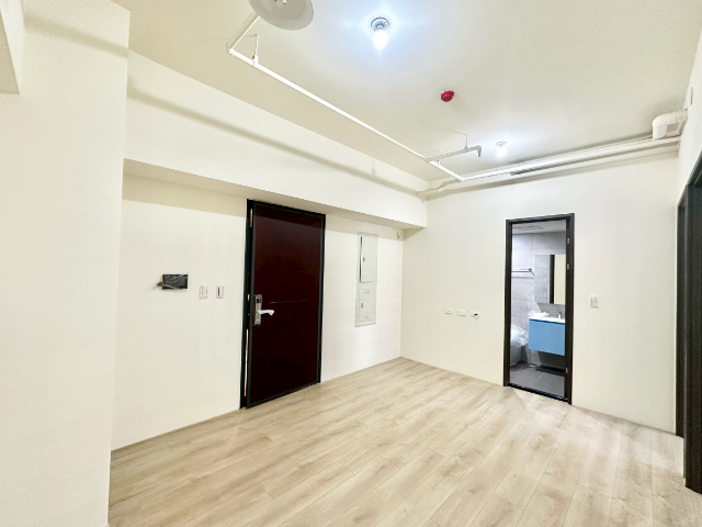 高鐵世界仁兩房簡配含車位