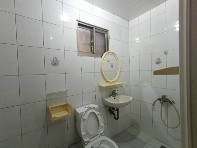 永康中正路整新透天