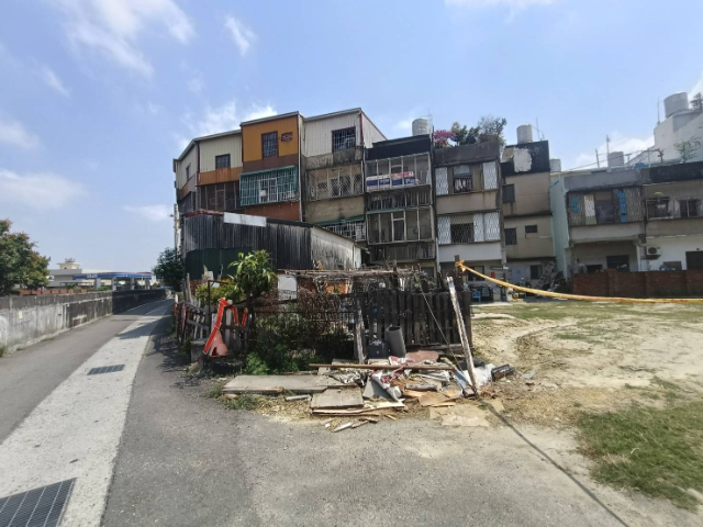仁德忠義路農地