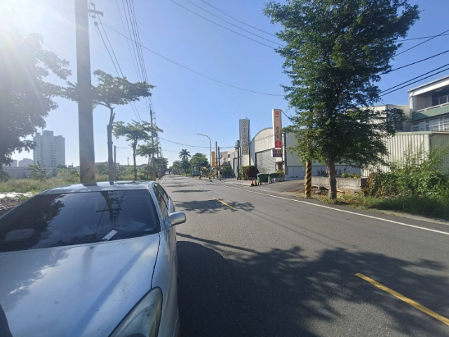 鄰鹽行重劃區農地